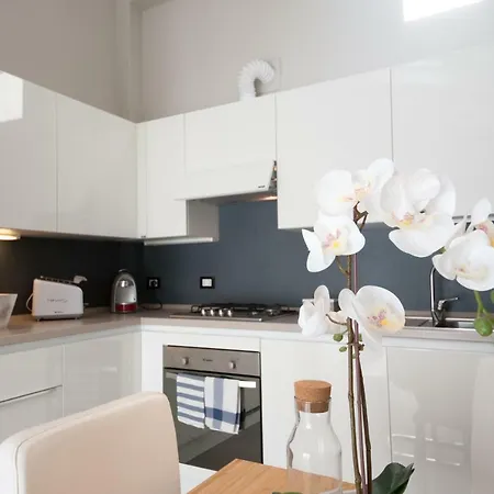 Giardino Di Annabella-giardino Privato-posto Auto 別荘 ボローニャ